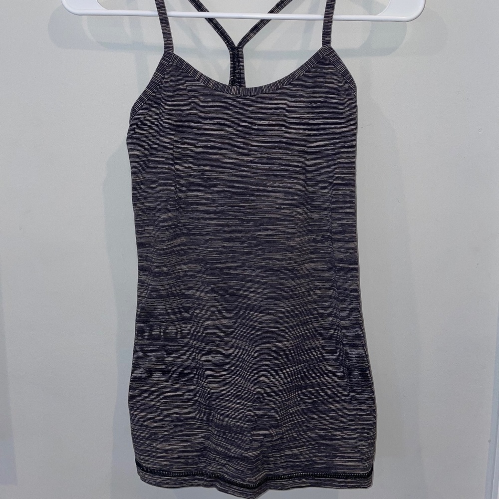 LuluLemon Racer bank Tank - built in sports bra